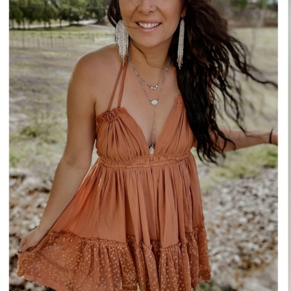 Sweet Lovely By Jen Sandstone Tiered Halter Sundress - Picture 2 of 6